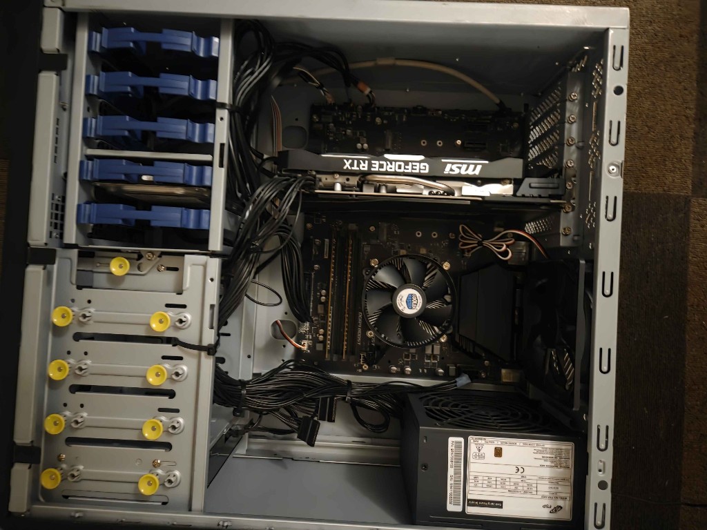自作PCの内部